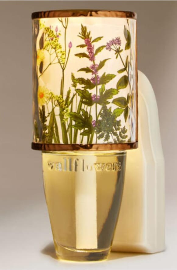 BBW WALLFLOWERS JARDIN CON LUZ 24/7