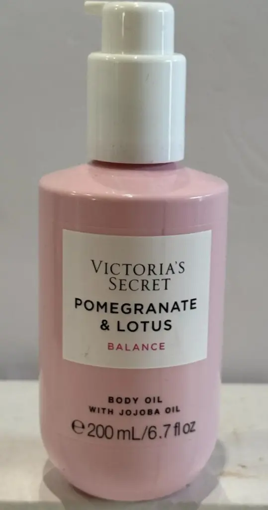VS. POMEGRANATE LOTUS BODY OIL VS