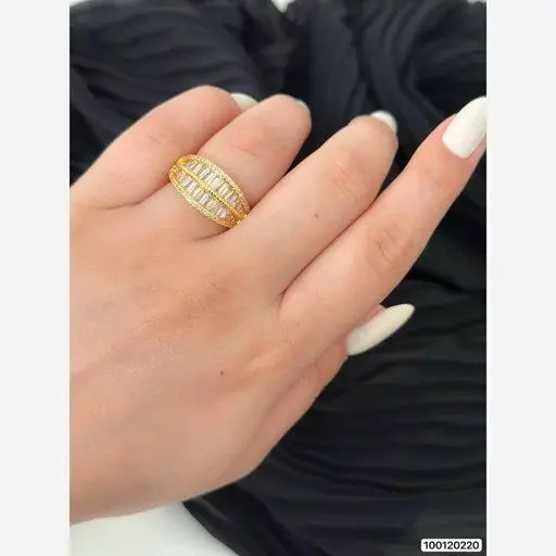 ANILLO CON CRISTAL AJUSTABLE EN FORMA DE HOJA 