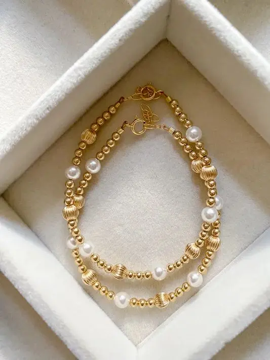 PULSERA LOFT DORADA CON PERLAS 