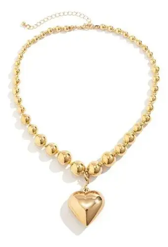 GARGANTILLA DE LOFT DORADA GRUESA CON DIJEN DE CORAZON GRANDE 