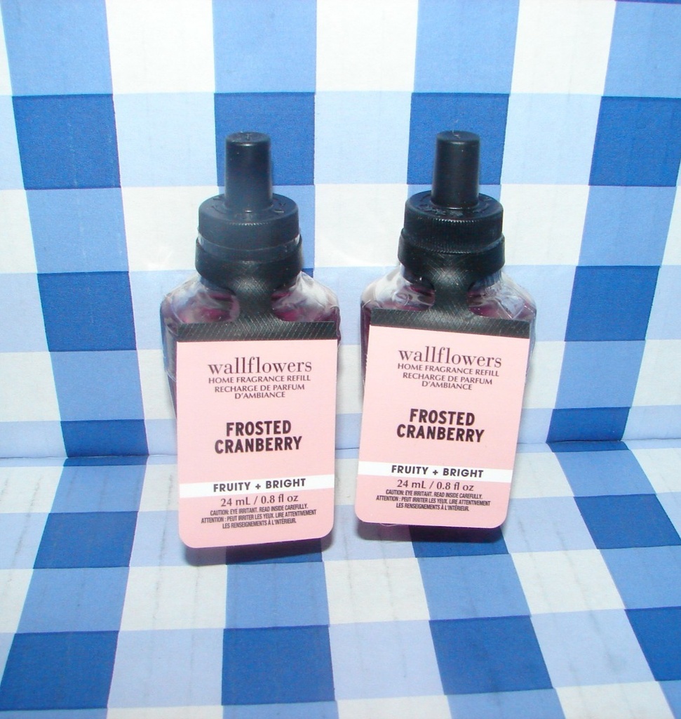 BBW  Wallflowers FROSTED CRANBERRY